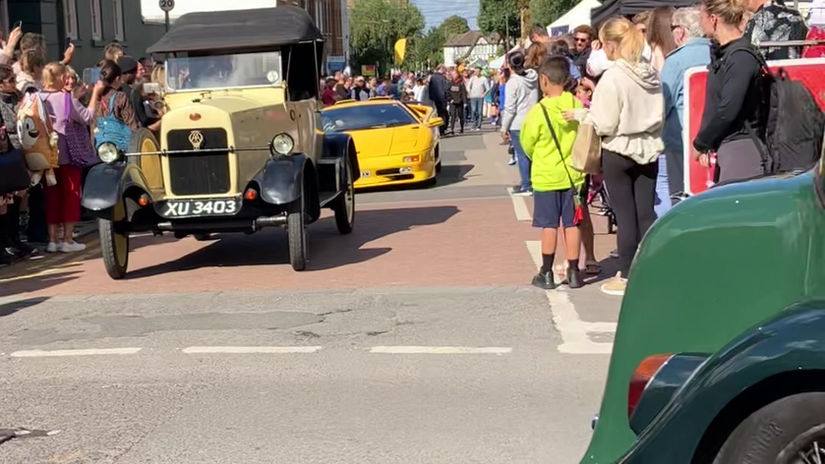 Surbiton Festival Parade 2023